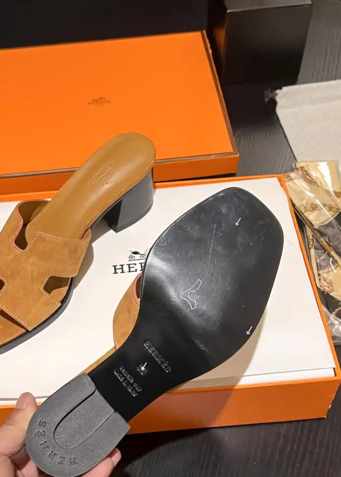 hype Hermes Slippers