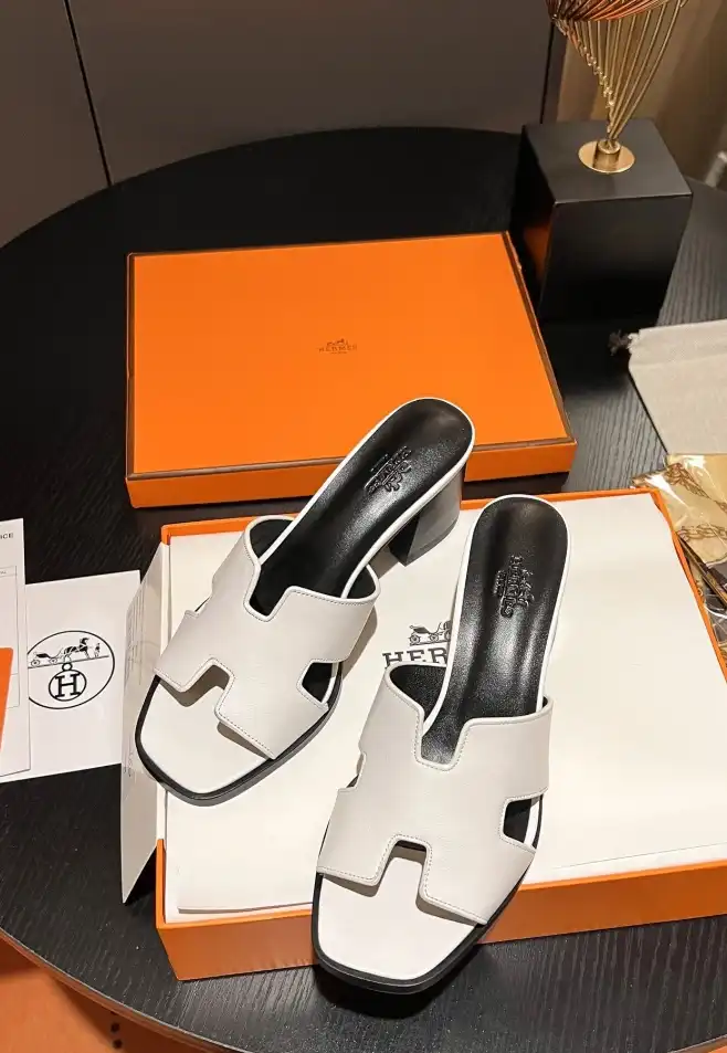 hype Hermes Slippers