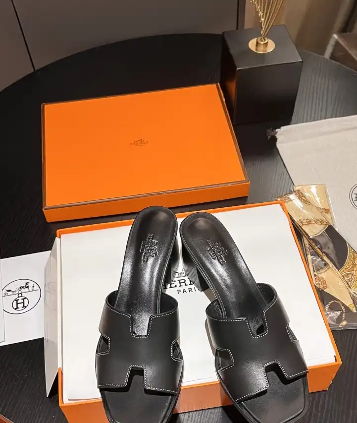 hype Hermes Slippers