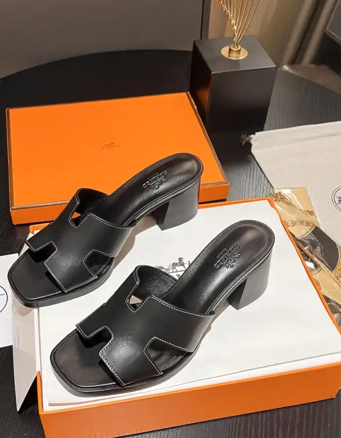 hype Hermes Slippers