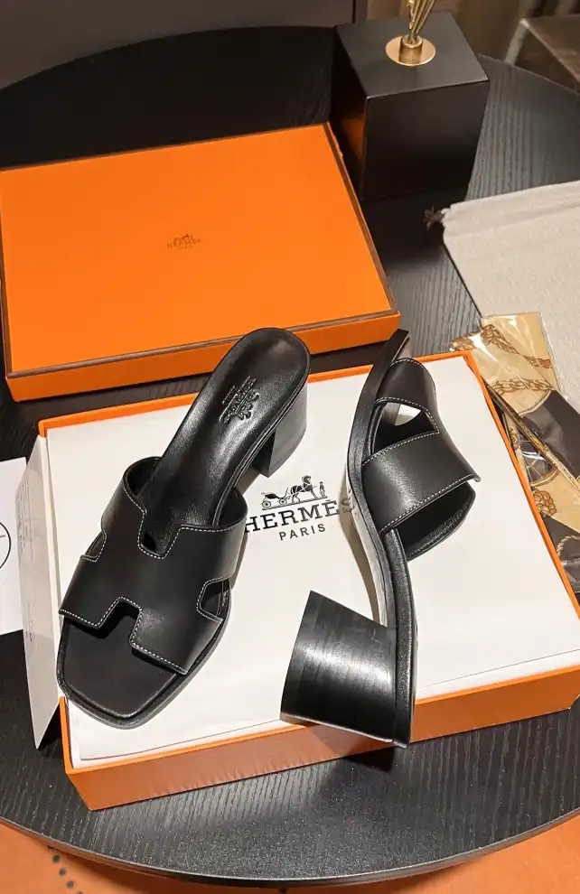 hype Hermes Slippers