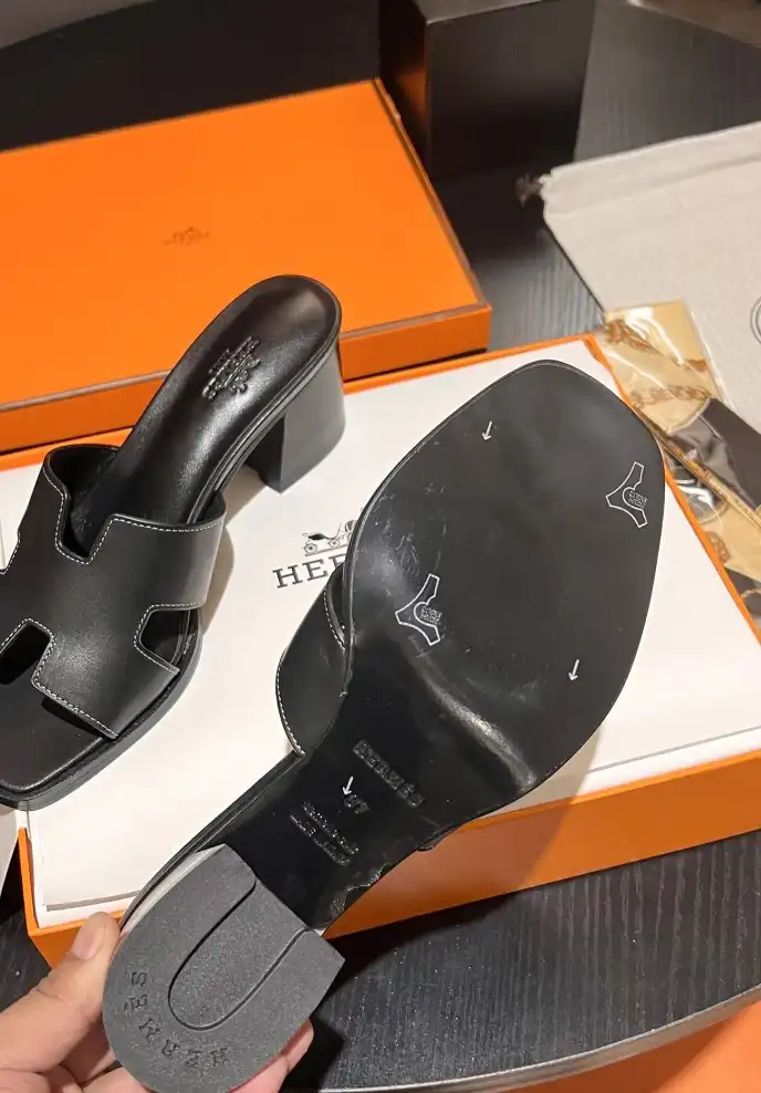 hype Hermes Slippers