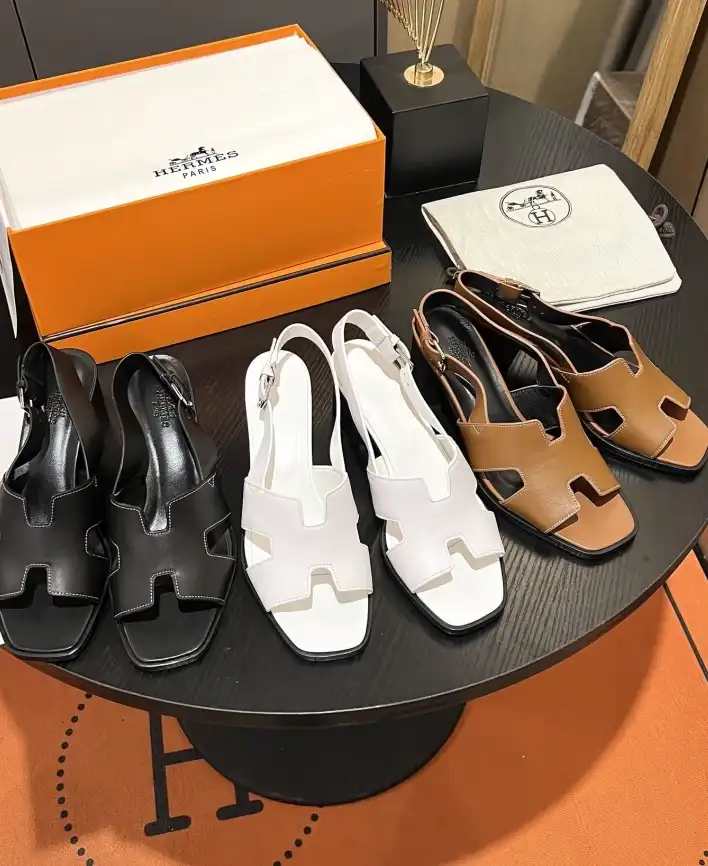 hype Hermes Sandals