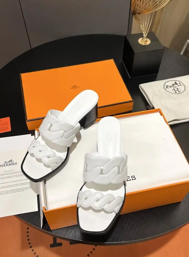 hype Hermes Slippers