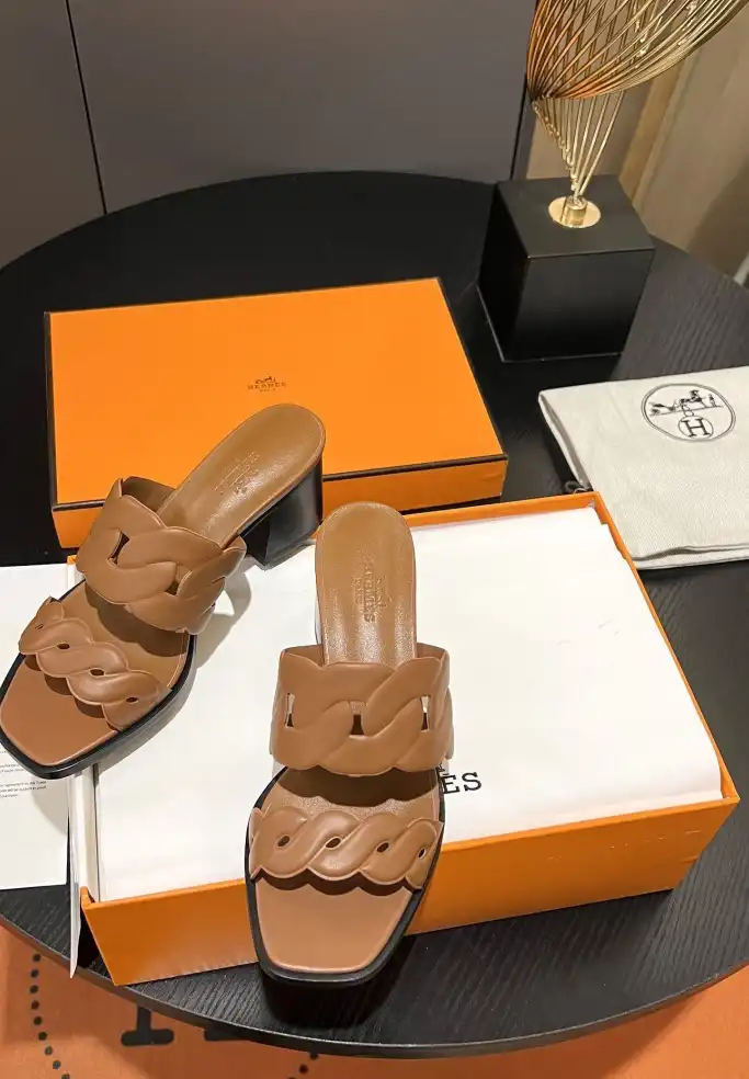 hype Hermes Slippers