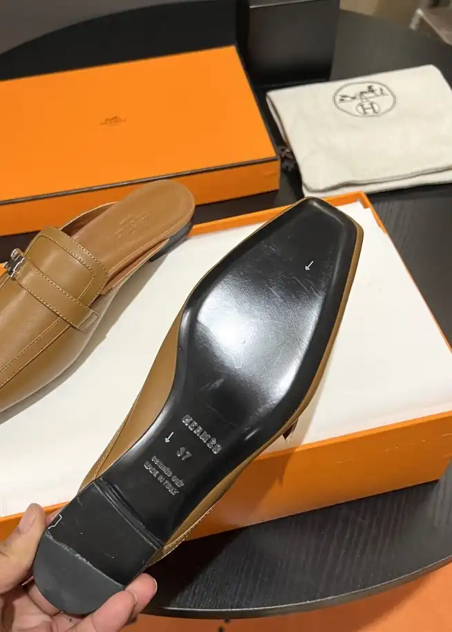 hype Hermes Slippers