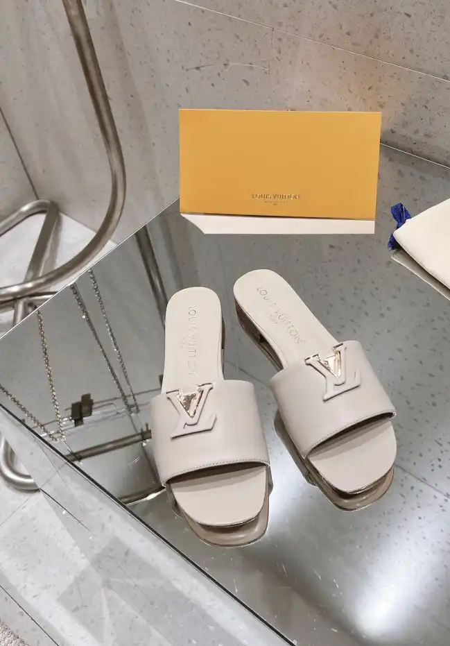 hype LV Slippers