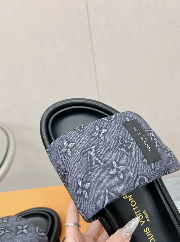 hype LV Slippers