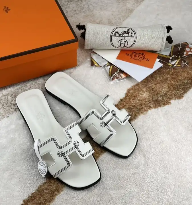 hype Hermes Slippers