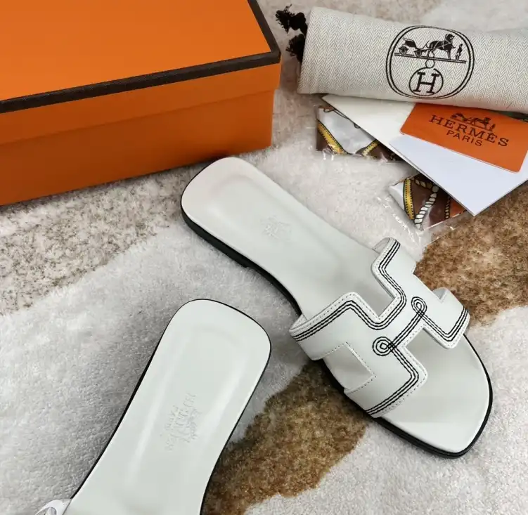 hype Hermes Slippers