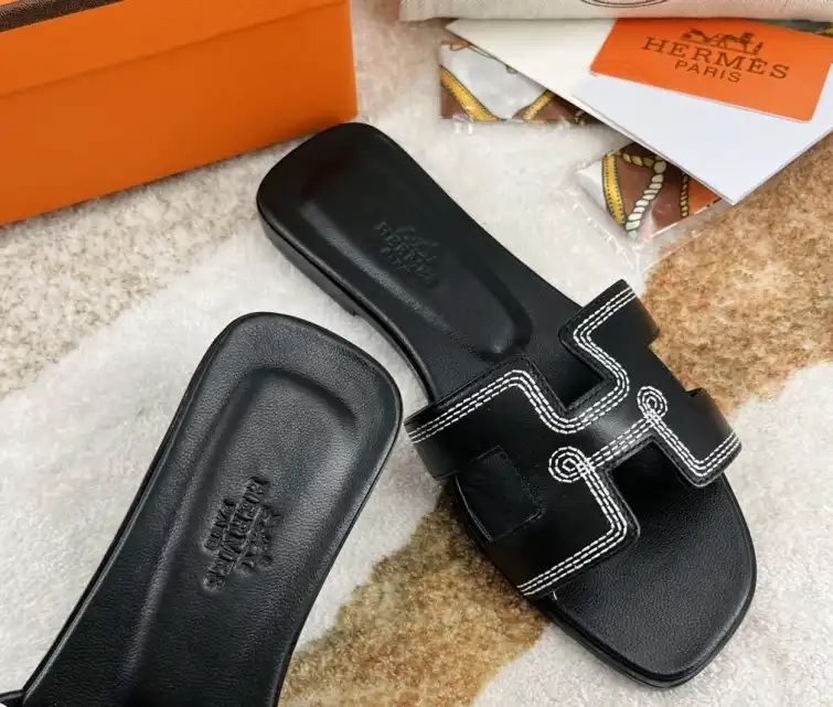 hype Hermes Slippers