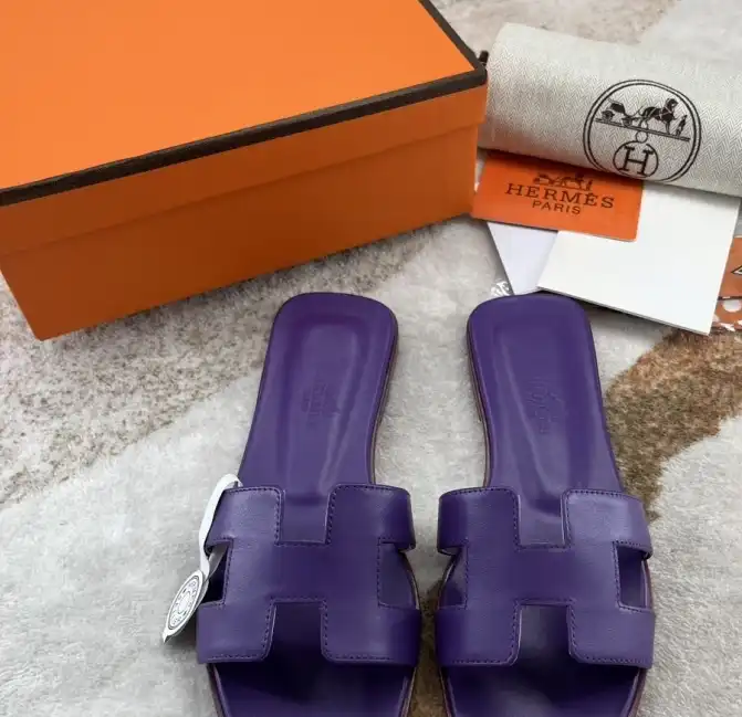 hype Hermes Slippers