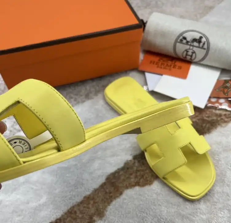 hype Hermes Slippers