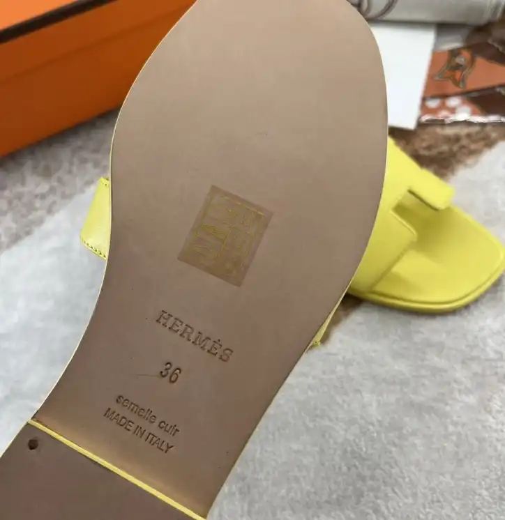 hype Hermes Slippers