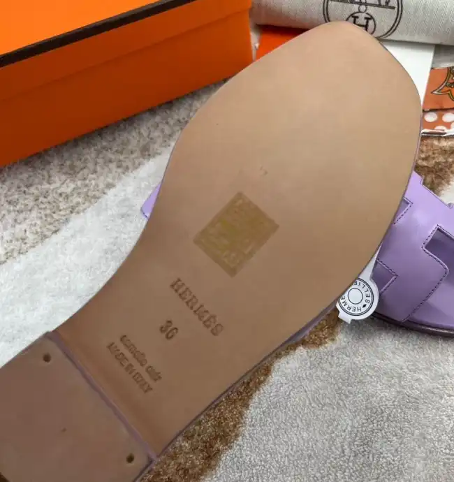 hype Hermes Slippers