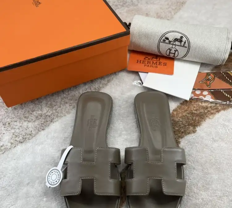 hype Hermes Slippers