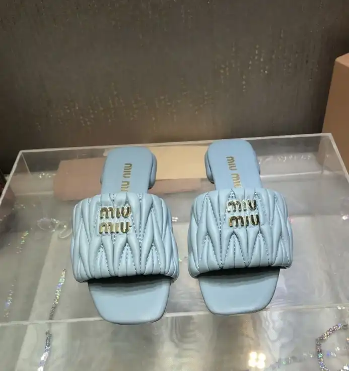 hype Miu Miu Slippers