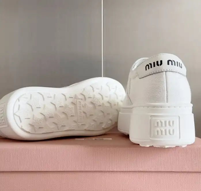 hype Miu Miu Casual Shoes