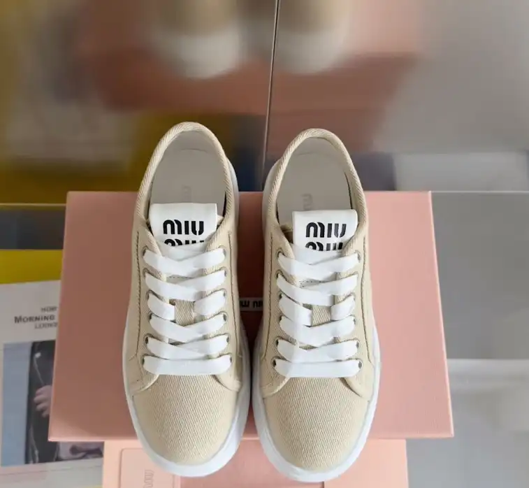 hype Miu Miu Casual Shoes