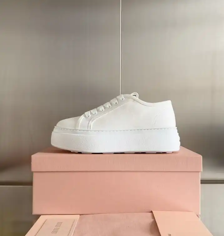 hype Miu Miu Casual Shoes