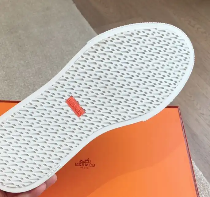 hype Hermes Casual Shoes