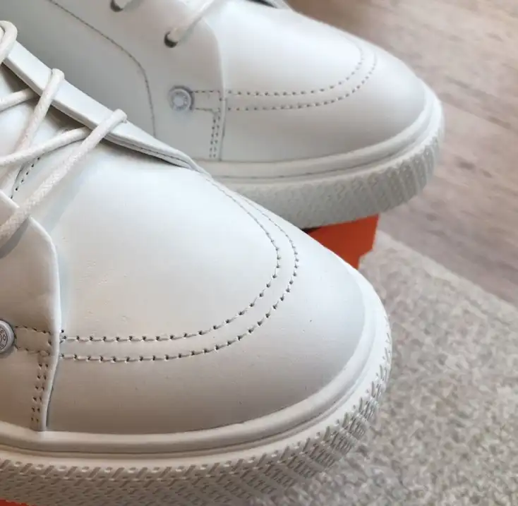 hype Hermes Casual Shoes