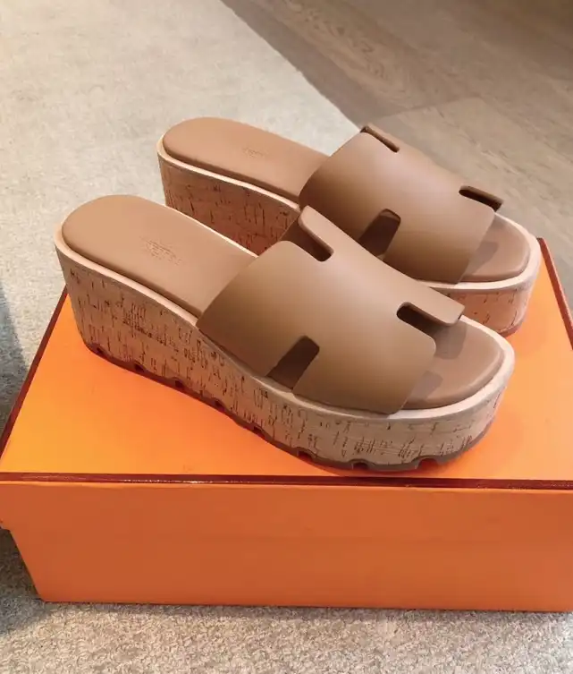 hype Hermes Slippers