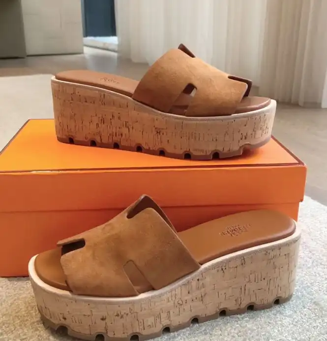 hype Hermes Slippers