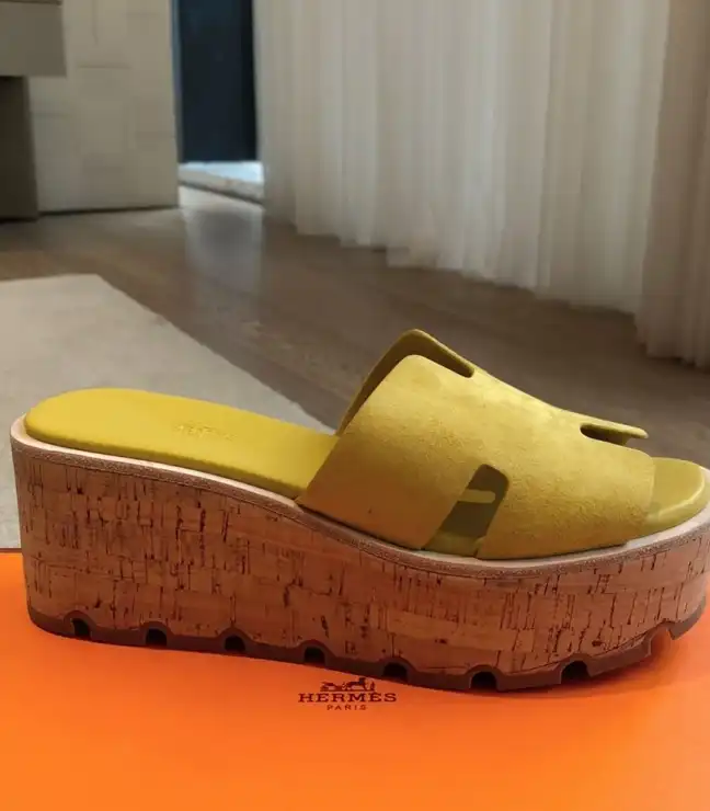 hype Hermes Slippers