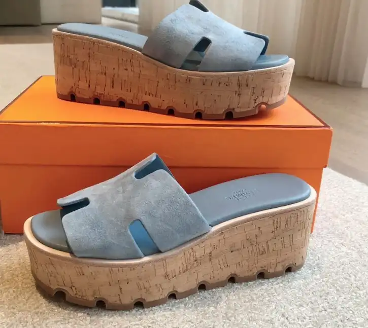 hype Hermes Slippers