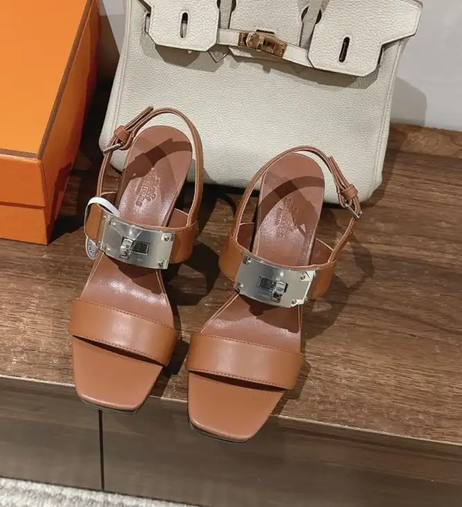 hype Hermes Sandals