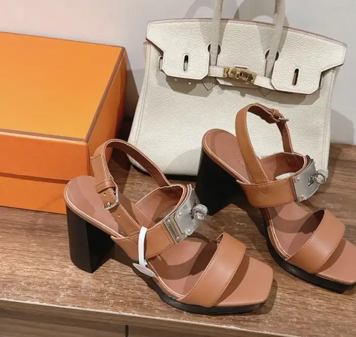 hype Hermes Sandals