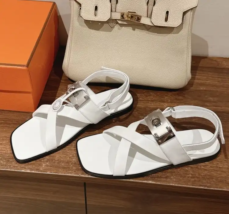 hype Hermes Sandals