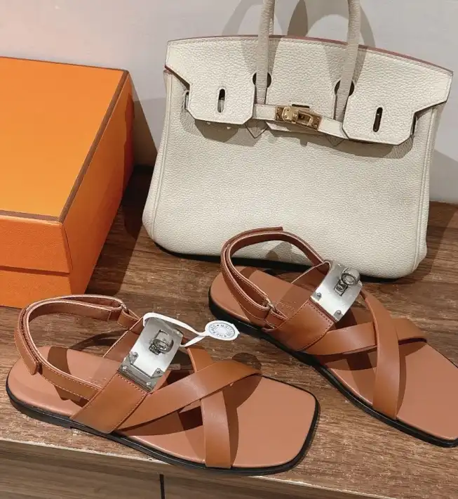 hype Hermes Sandals