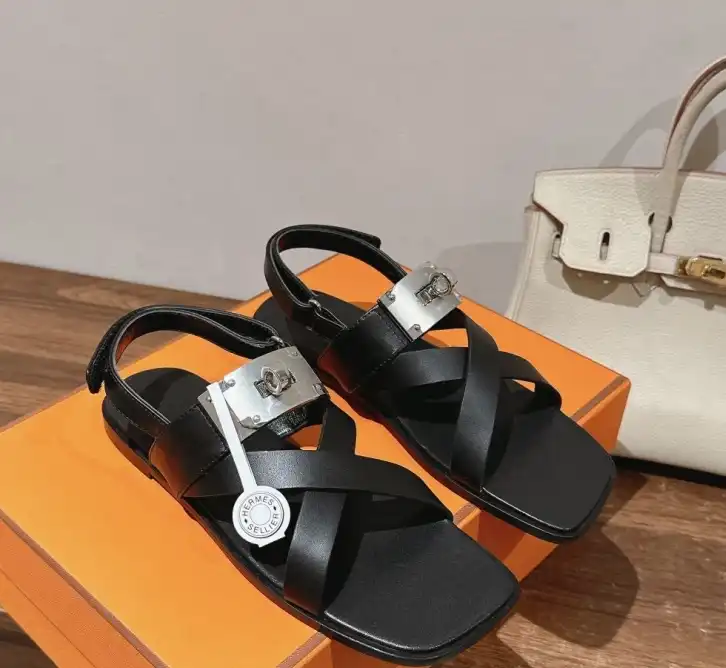 hype Hermes Sandals