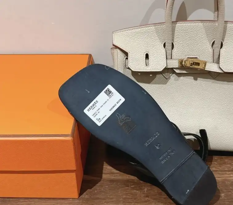 hype Hermes Sandals