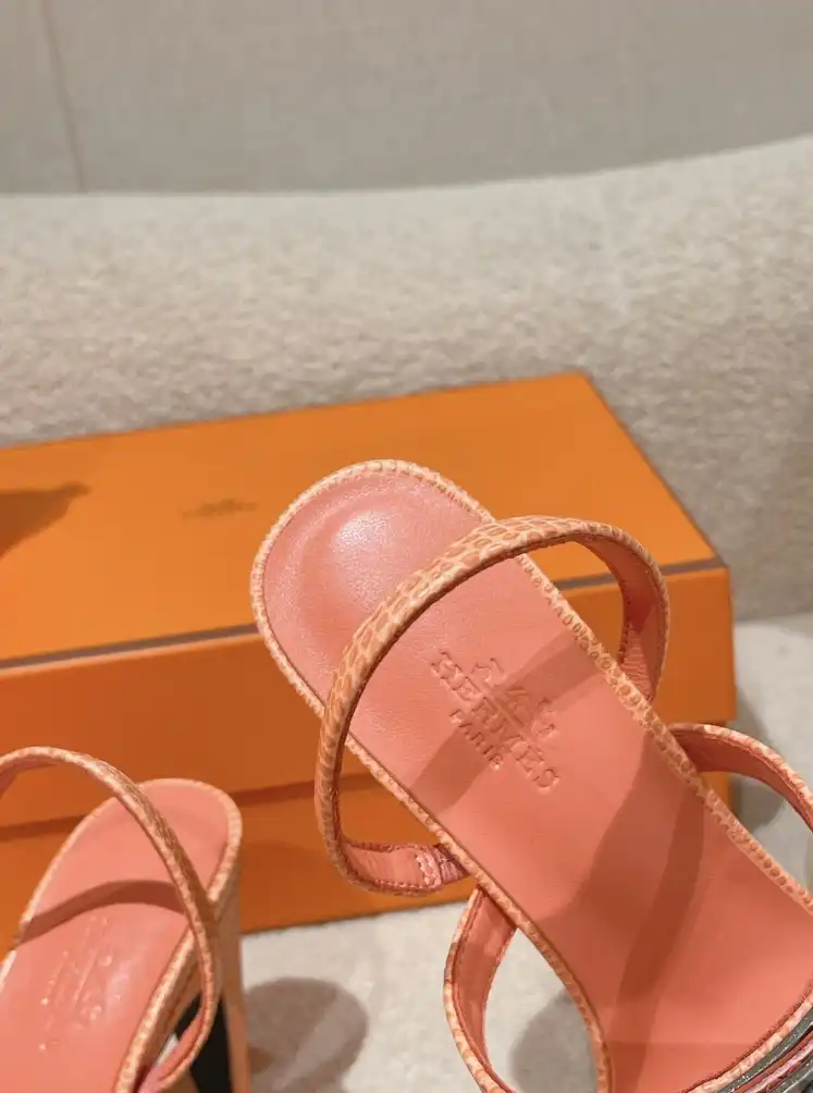 hype Hermes Sandals