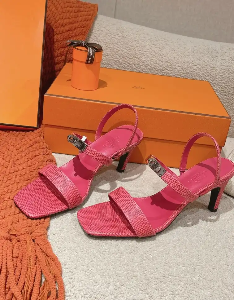 hype Hermes Sandals