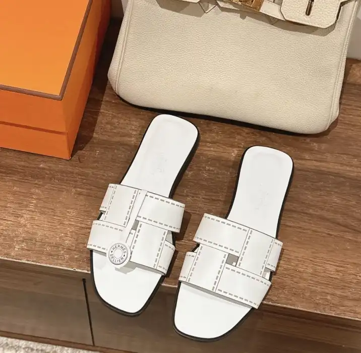 hype Hermes Slippers