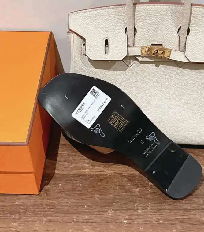 hype Hermes Slippers