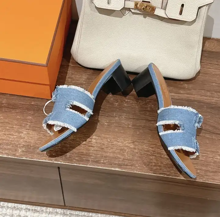 hype Hermes Slippers