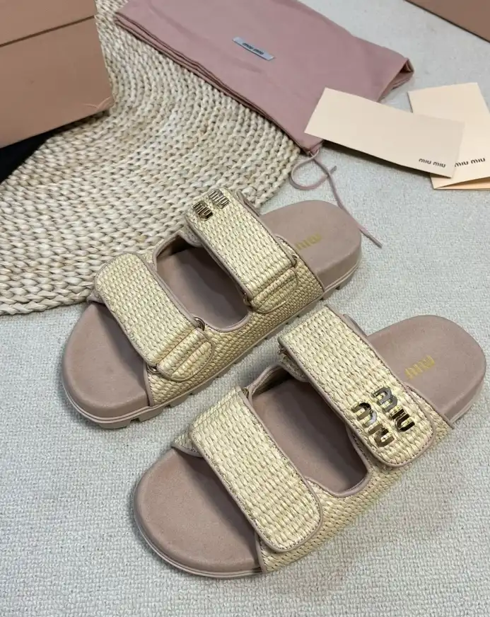 hype Miu Miu Sandals