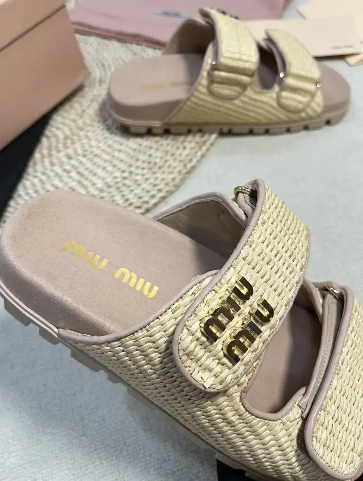 hype Miu Miu Sandals