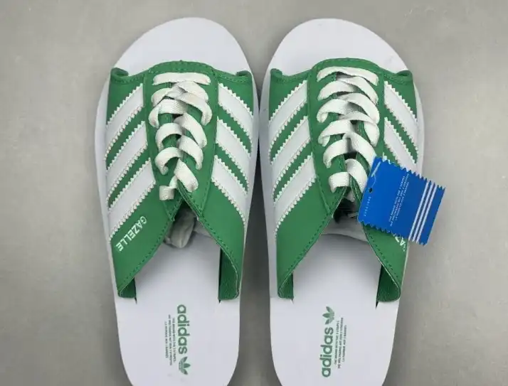 hype Adidas slippers