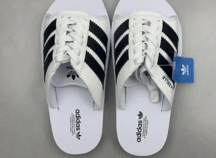 hype Adidas slippers