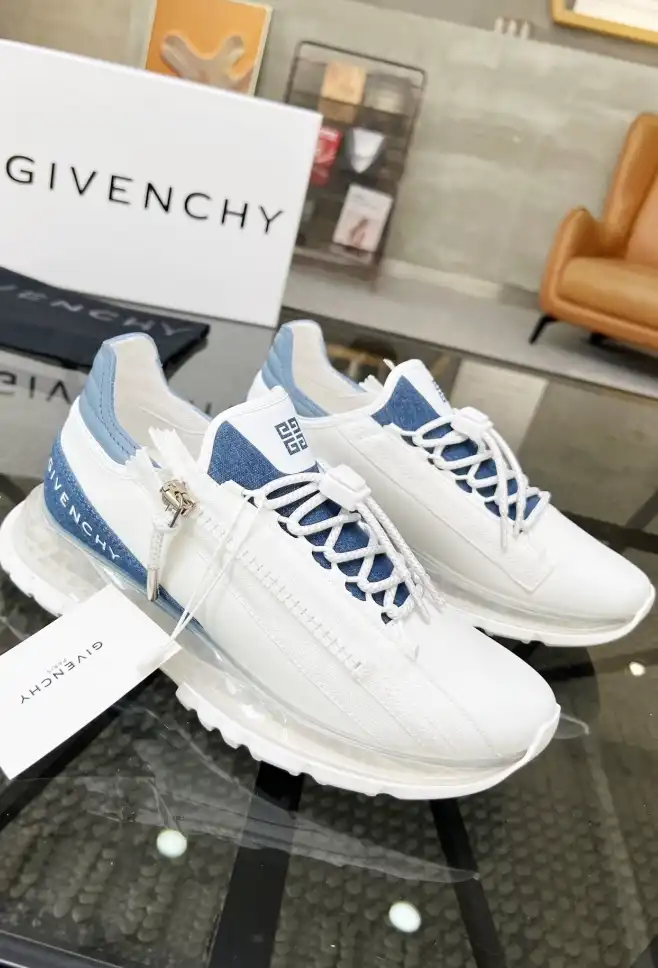 hype Givenchy Sneakers