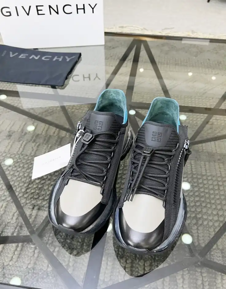 hype Givenchy Sneakers