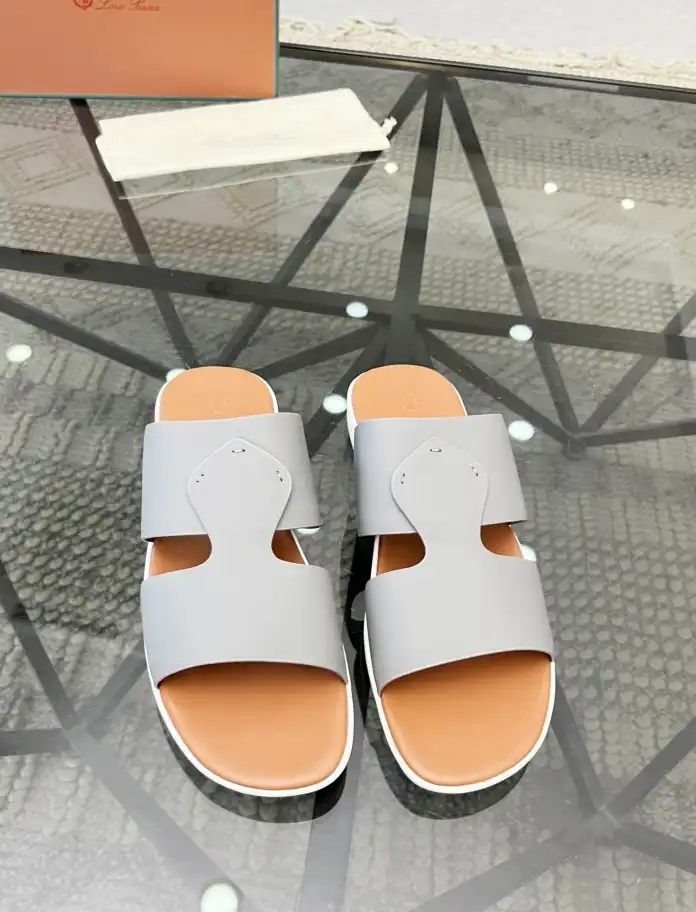 hype LV Slippers