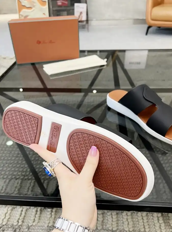 hype LV Slippers