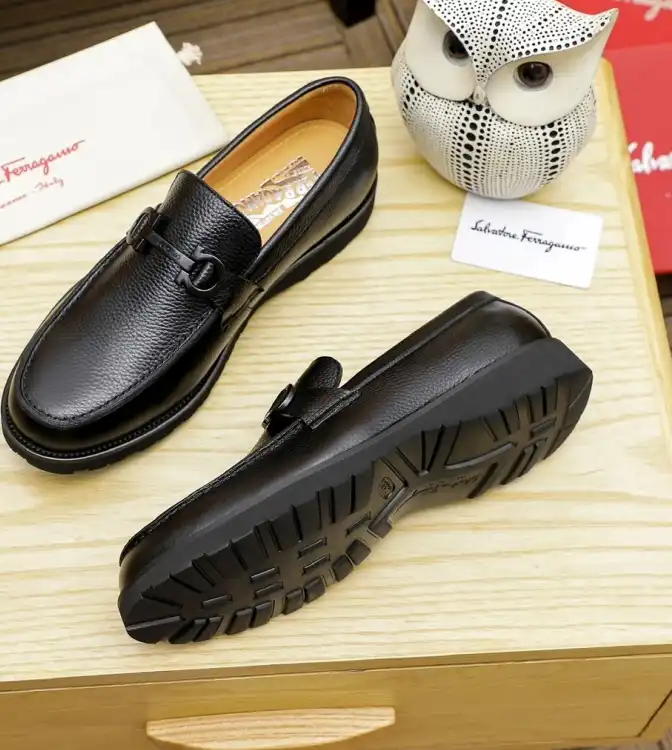 hype Ferragamo Leather Shoes